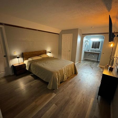 Bo Hotel Canadian Courts Екстер'єр фото